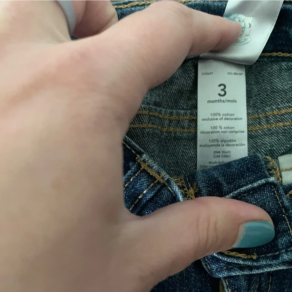 Carters carter distressed